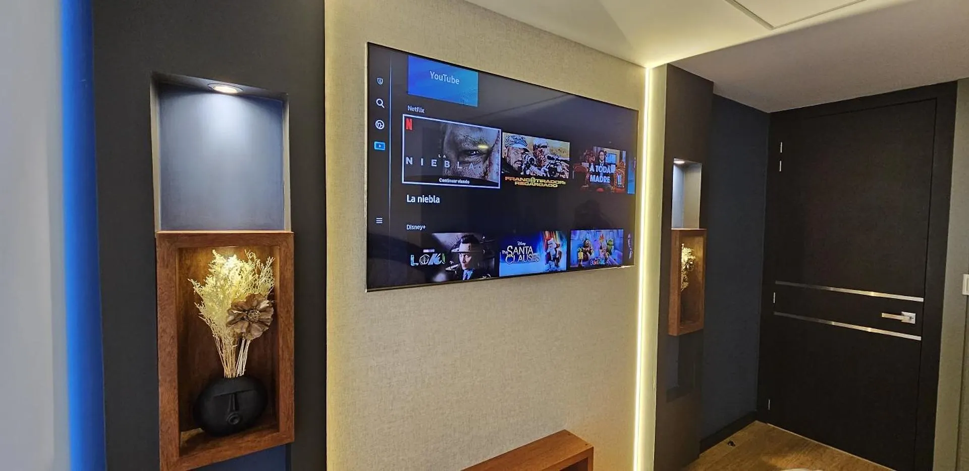 아파트 Ambar Suite Room / Lujo Y Confort Unicos 키토