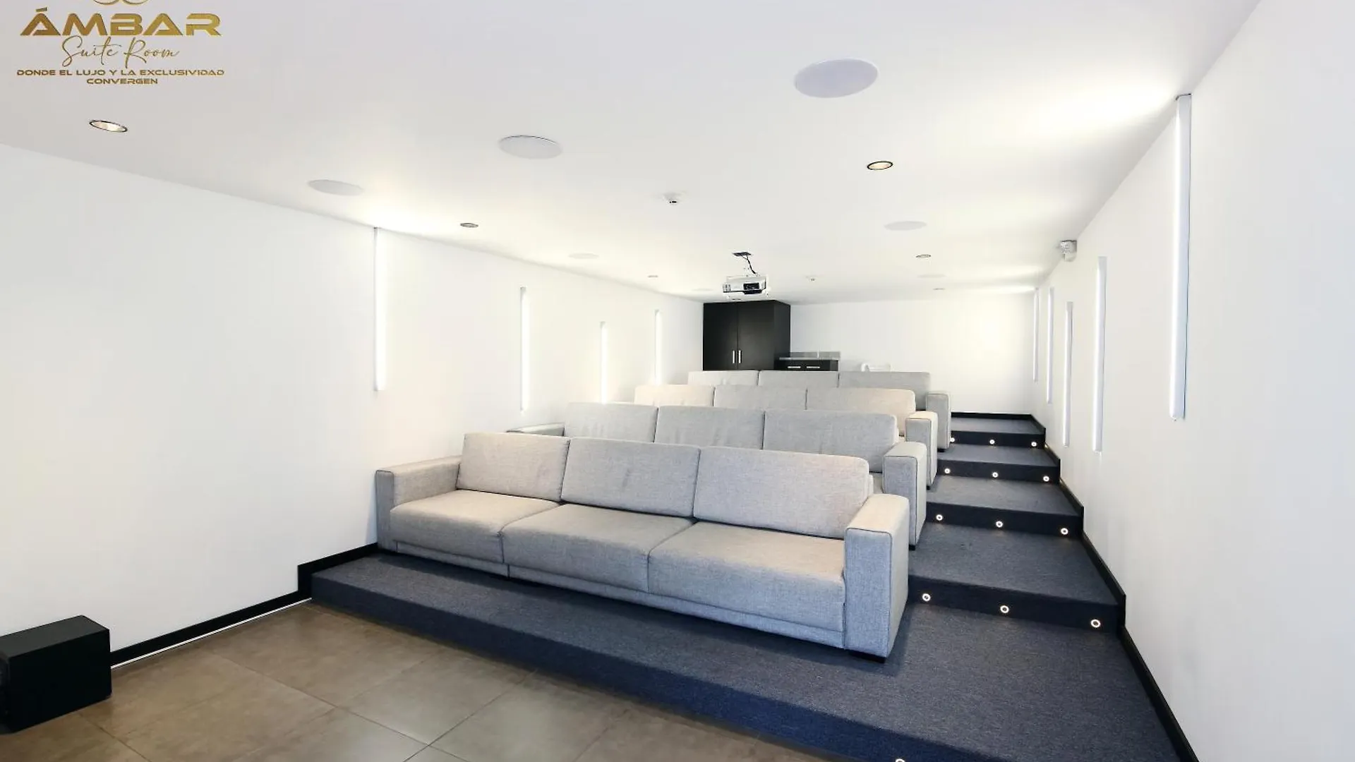 아파트 Ambar Suite Room / Lujo Y Confort Unicos 키토