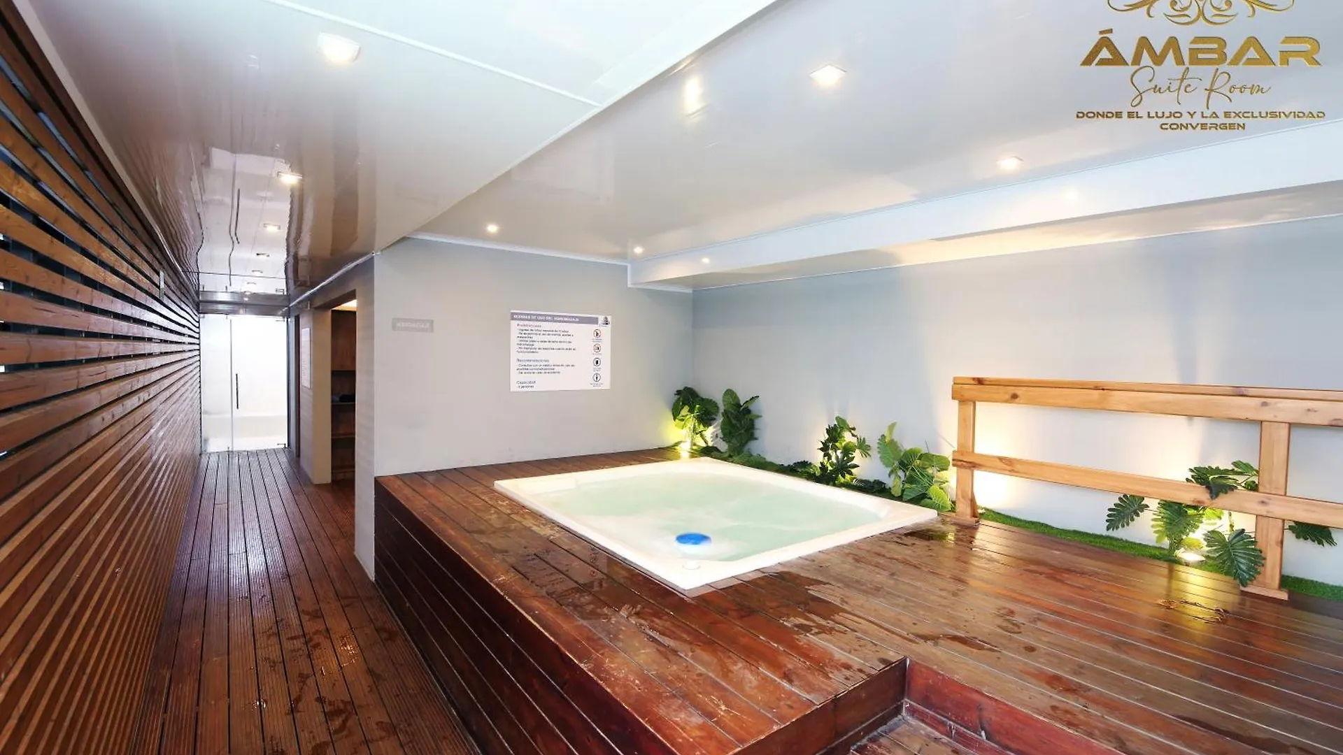 아파트 Ambar Suite Room / Lujo Y Confort Unicos 키토