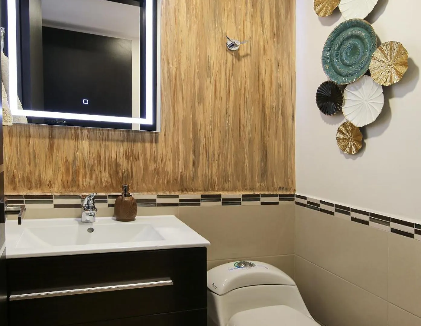Ambar Suite Room / Lujo Y Confort Unicos キト アパート