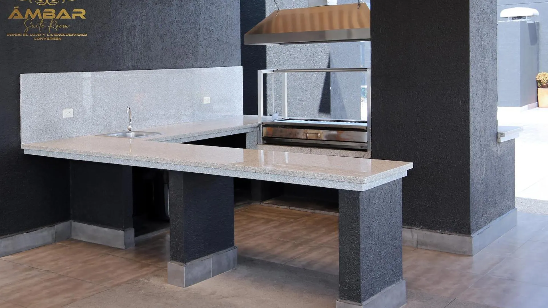 Ambar Suite Room / Lujo Y Confort Unicos キト アパート